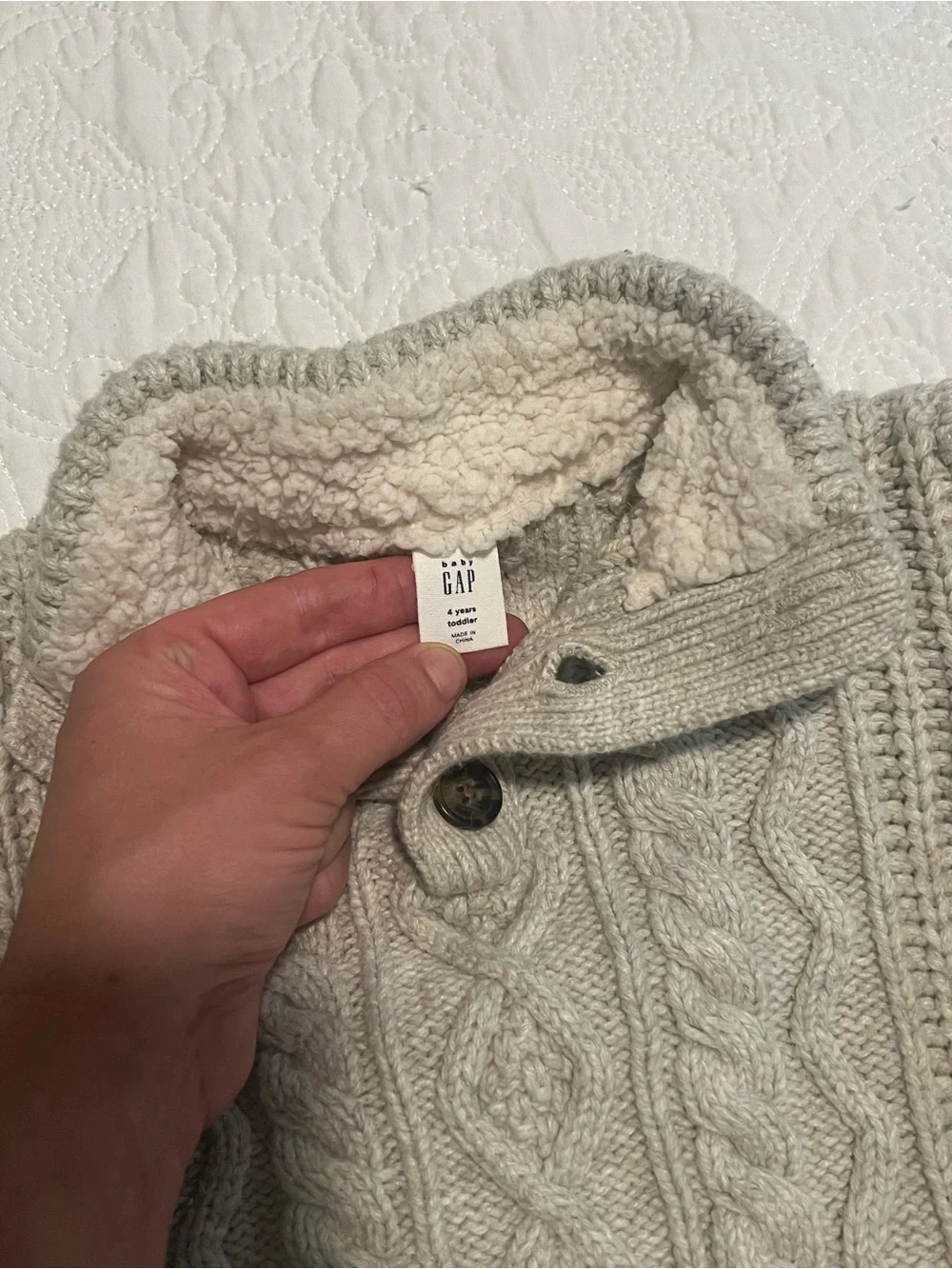GAP Cream/Oatmeal Chunky Cable Knit Sherpa-Lined Collar Sweater 4T